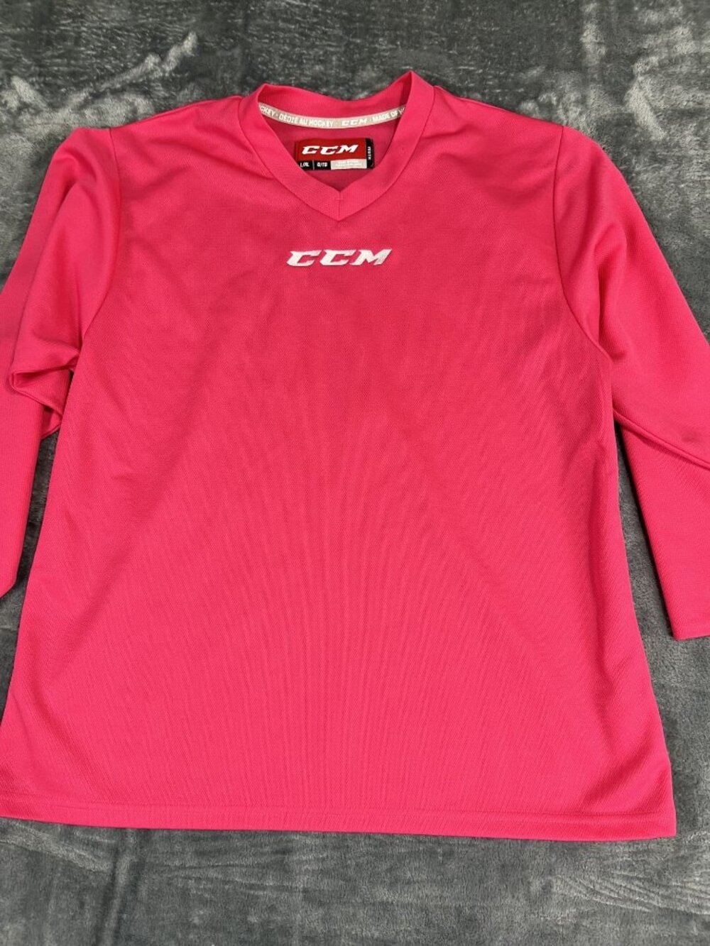 CCM Youth Pink Long Sleeve V-Neck Hockey Jersey L/XL